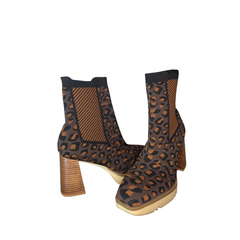 Leopard Print Knit Ankle Boots Womens Size 7 Block Heel Sock Booties